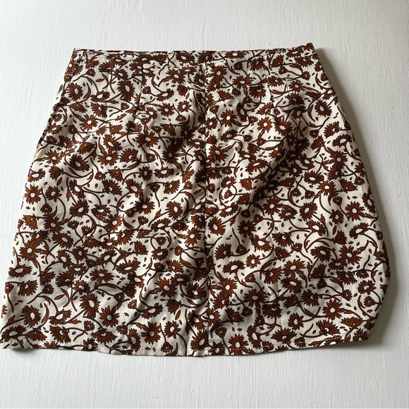 NWOT Princess Polly skirt - Picture 3 of 3